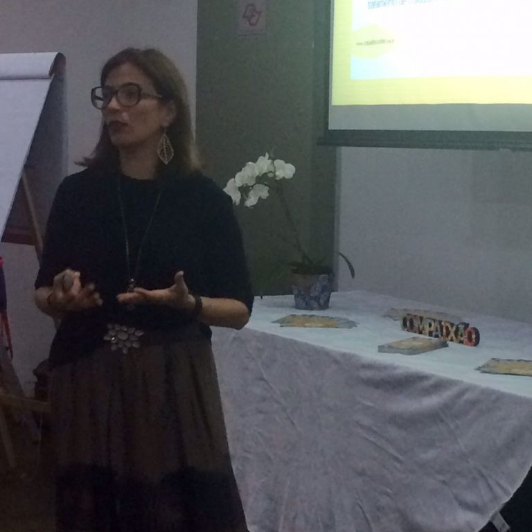 Cuidando-Cuida01-corte